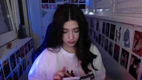 miiiiiiaaaa online show from 01-29-25, 01:17