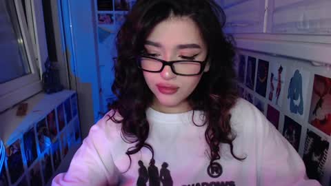 miiiiiiaaaa online show from 01-30-25, 11:24