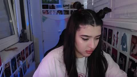 miiiiiiaaaa online show from 02-09-25, 06:11