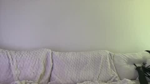 Snapshot of latinadancer23 chatting on 01-09-26, 09:38 latinadancer23 online show from 01-09-26, 09:38