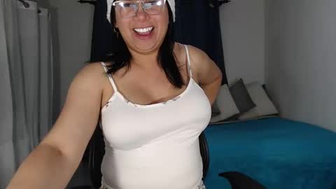 FLOR SALVAJE online show from 12-10-24, 03:41