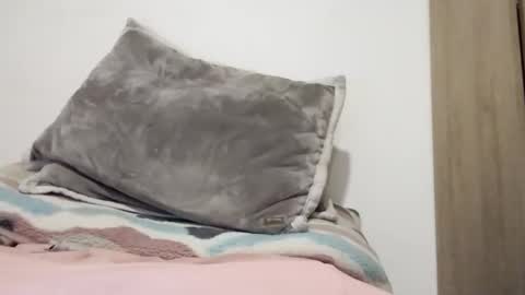 latinhardfuker1980 online show from 02-01-25, 07:36