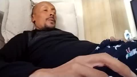 latinhardfuker1980 online show from 02-02-25, 03:17