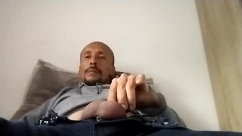 latinhardfuker1980 online show from 02-05-25, 09:18