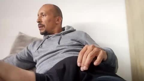 latinhardfuker1980 online show from 02-06-25, 02:15