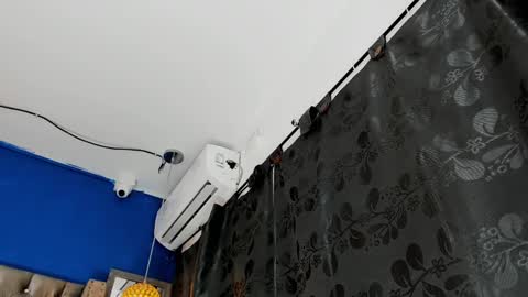 Zeus online show from 02-06-25, 10:48