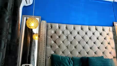 Zeus online show from 11-11-25, 06:46