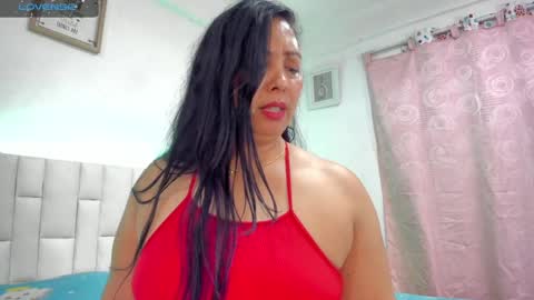 Vanessa online show from 01-13-25, 05:33