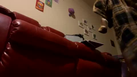 Snapshot of latinlover199518 chatting on 03-09-25, 06:06 latinlover199518 online show from 03-09-25, 06:06