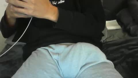 latinman7945 online show from 02-11-26, 07:57