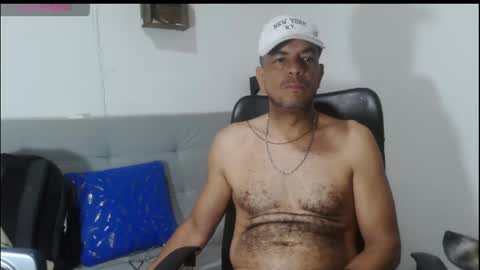 latinmartin254 online show from 06-06-26, 07:07