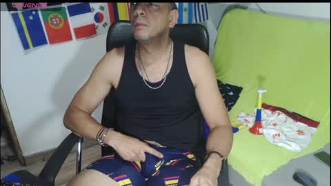 latinmartin254 online show from 06-14-26, 05:09