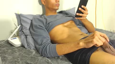 Snapshot of latinmilker chatting on 01-15-25, 07:12 Andy online show from 01-15-25, 07:12