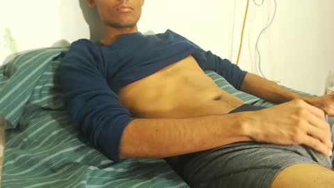 Snapshot of latinmilker chatting on 02-12-25, 04:00 Andy online show from 02-12-25, 04:00