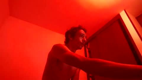 Snapshot of latinndexter chatting on 12-22-25, 10:12 DEXTER online show from 12-22-25, 10:12