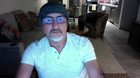 Snapshot of latinnous chatting on 12-11-24, 06:04 QS - INDEPENDENT MODEL online show from 12-11-24, 06:04