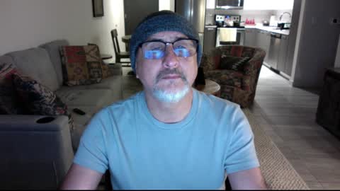 Snapshot of latinnous chatting on 12-28-24, 05:33 QS - INDEPENDENT MODEL online show from 12-28-24, 05:33