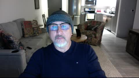 Snapshot of latinnous chatting on 12-28-24, 11:59 QS - INDEPENDENT MODEL online show from 12-28-24, 11:59