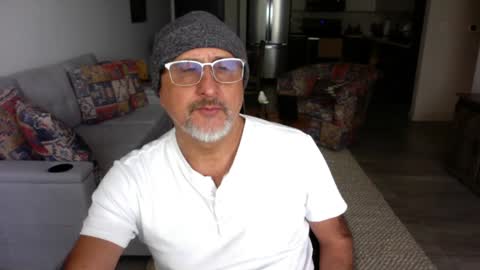 Snapshot of latinnous chatting on 01-26-25, 09:18 QS - INDEPENDENT MODEL online show from 01-26-25, 09:18