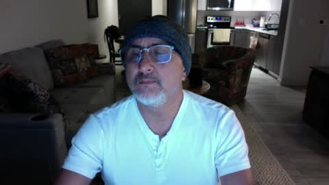 Snapshot of latinnous chatting on 01-27-25, 06:09 QS - INDEPENDENT MODEL online show from 01-27-25, 06:09