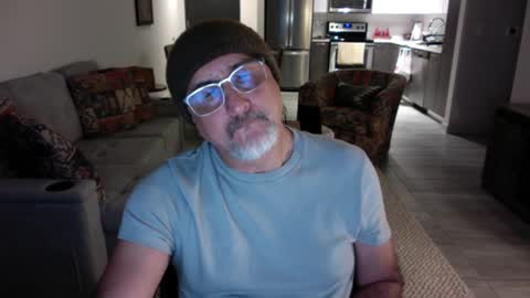 Snapshot of latinnous chatting on 01-29-25, 02:09 QS - INDEPENDENT MODEL online show from 01-29-25, 02:09