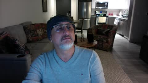 Snapshot of latinnous chatting on 01-30-25, 02:27 QS - INDEPENDENT MODEL online show from 01-30-25, 02:27