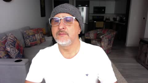 Snapshot of latinnous chatting on 02-02-25, 04:54 QS - INDEPENDENT MODEL online show from 02-02-25, 04:54