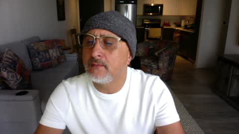 Snapshot of latinnous chatting on 02-06-25, 03:20 QS - INDEPENDENT MODEL online show from 02-06-25, 03:20
