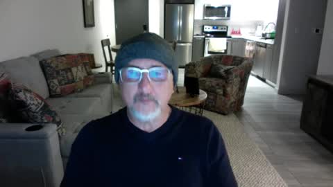 Snapshot of latinnous chatting on 02-10-25, 05:47 QS - INDEPENDENT MODEL online show from 02-10-25, 05:47