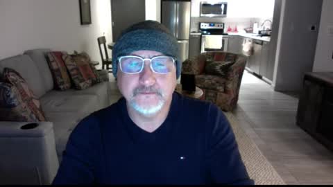 Snapshot of latinnous chatting on 02-23-25, 03:13 QS - INDEPENDENT MODEL online show from 02-23-25, 03:13