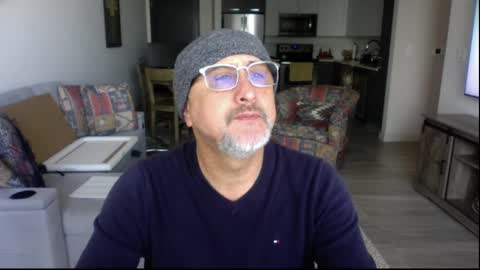 Snapshot of latinnous chatting on 03-09-25, 03:16 QS - INDEPENDENT MODEL online show from 03-09-25, 03:16