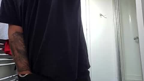 latino8484 online show from 11-09-25, 09:07