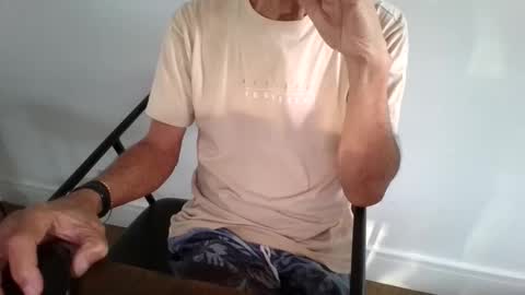 latinobra online show from 04-07-26, 10:26