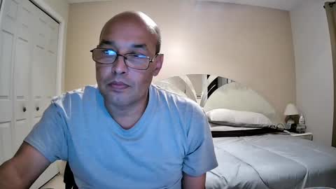 Snapshot of latinoinfla chatting on 10-01-25, 01:55 latinoinfla online show from 10-01-25, 01:55