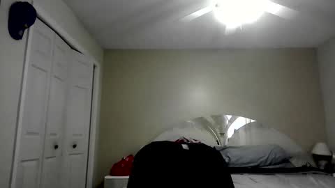 Snapshot of latinoinfla chatting on 11-16-25, 03:12 latinoinfla online show from 11-16-25, 03:12