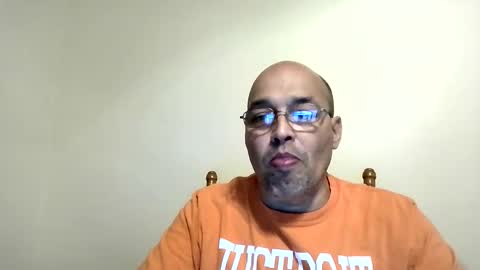 Snapshot of latinoinfla chatting on 02-21-26, 12:55 latinoinfla online show from 02-21-26, 12:55