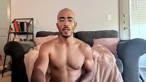 Snapshot of latinomixedbbc chatting on 10-26-25, 06:03 latinomixedbbc online show from 10-26-25, 06:03