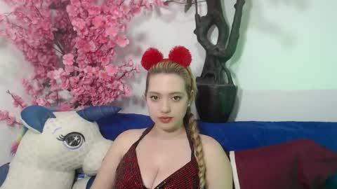 Snapshot of latinqueen2020 chatting on 01-10-26, 02:57 latinqueen2020 online show from 01-10-26, 02:57
