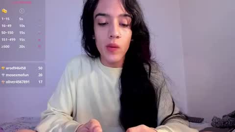 latinsecretfantasy online show from 10-17-25, 11:40