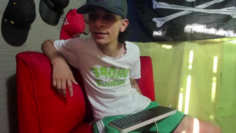 Angel online show from 06-24-26, 10:09