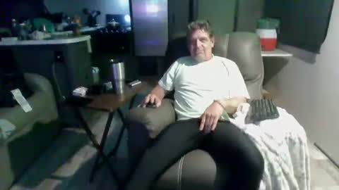 latniter online show from 02-17-25, 09:24