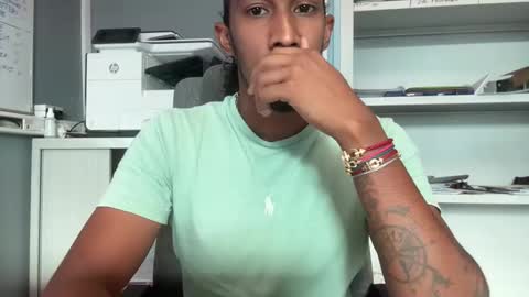 lau213 online show from 11-04-25, 12:04