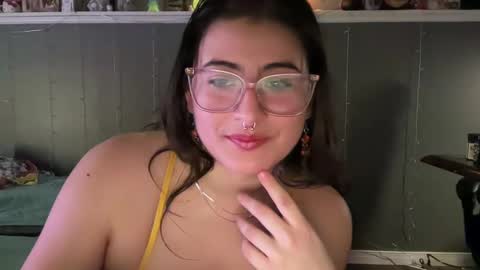 lau_mamacita online show from 01-24-25, 11:12