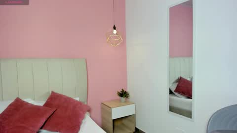 Lau online show from 10-23-25, 02:16