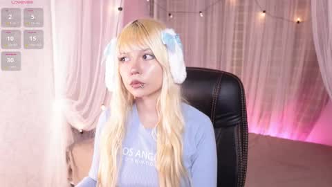 laukyubey1 online show from 01-13-26, 08:36