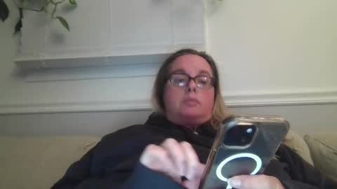 LauLauMa online show from 12-06-24, 12:34