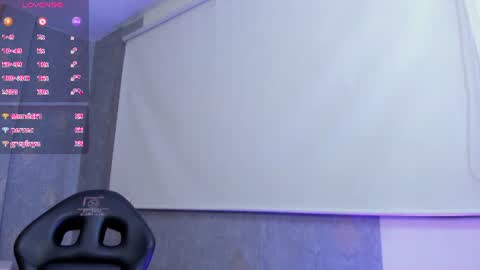 laulin_tay online show from 06-15-26, 03:20