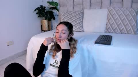 Lau Miller online show from 09-25-25, 08:56