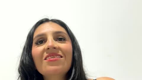 laura  online show from 05-03-26, 02:50