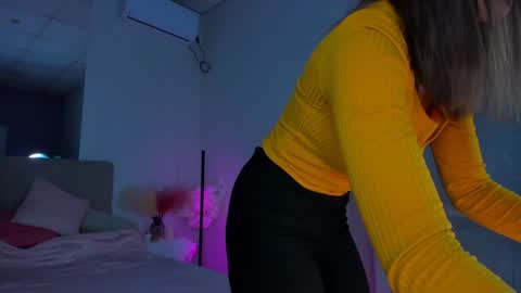 Laura online show from 12-06-24, 06:15